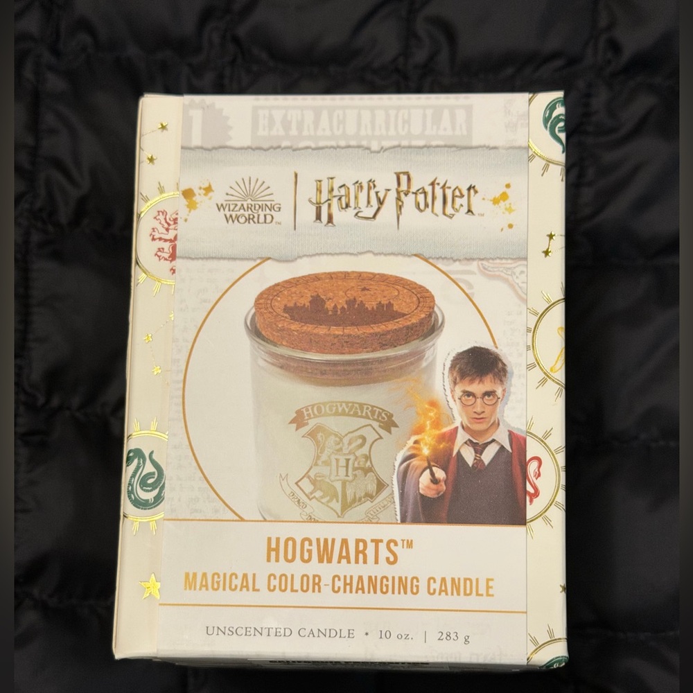 Harry Potter Hogwarts Color Changing Candle